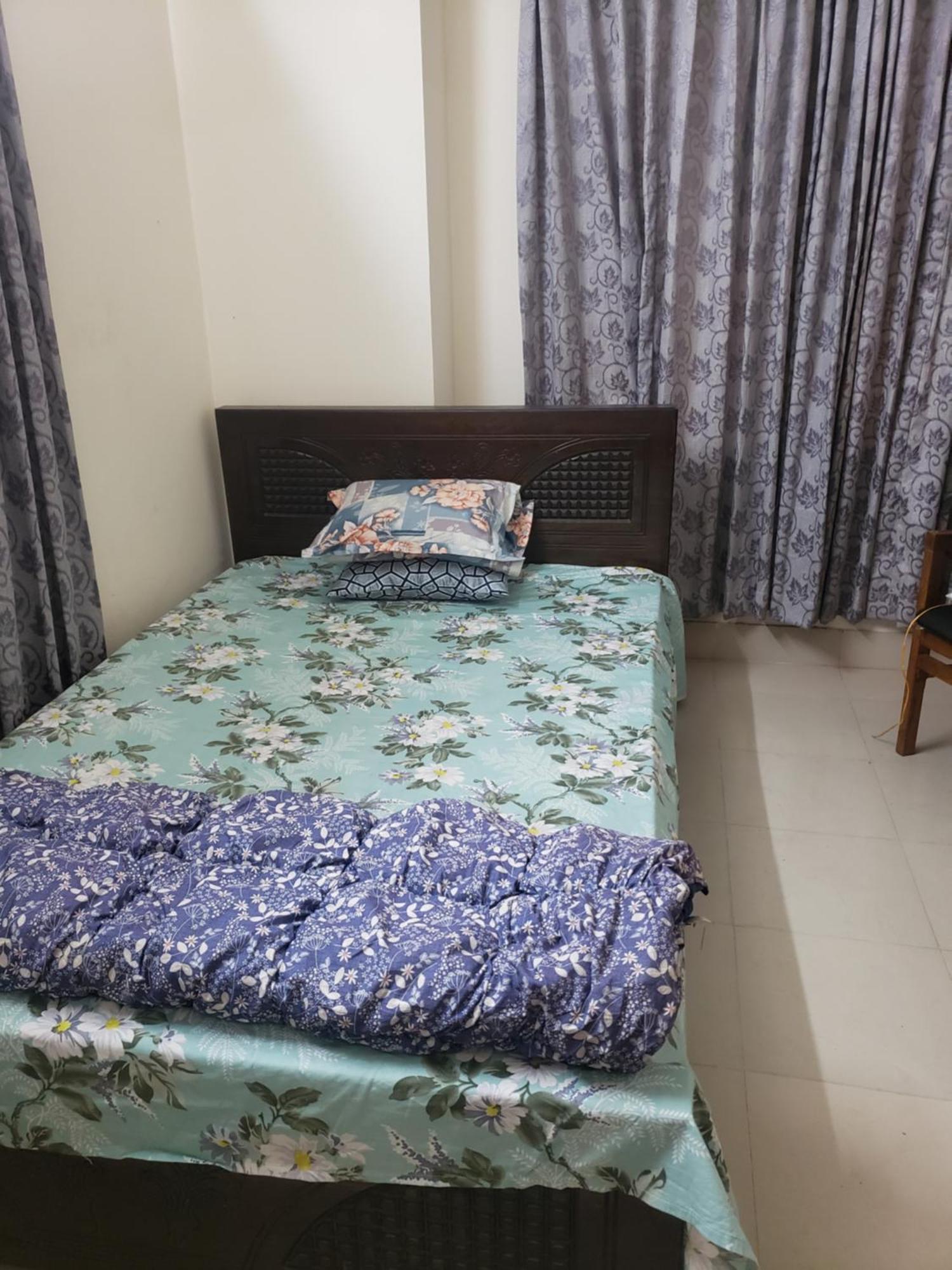 דאהקה Private Double Room With Attached Bathroom Nikunja 2 מראה חיצוני תמונה